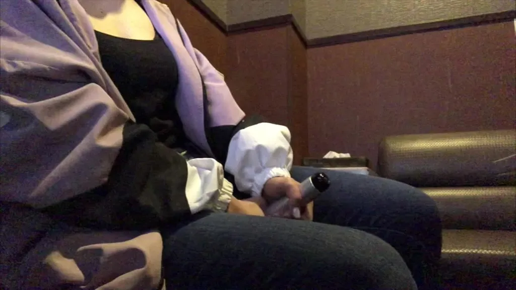 Asian Squirting: Cowgirl Style with Dildo and Glass Toy