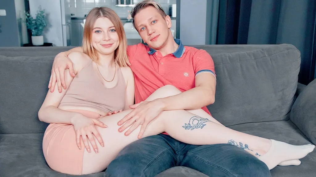 Kami Yammy's Intense Couple Play: Blowjob, Doggy Style, Cum on Ass