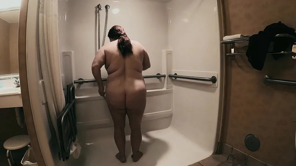 Sexynebbw's Morning Routine: Huge Body Shower Scene (HD)