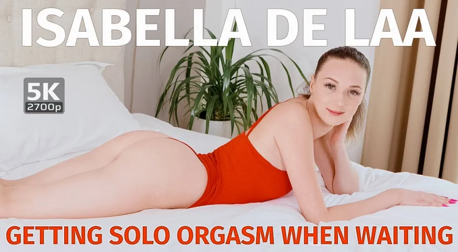 Isabella De Laa's Solo Fingering Session in HD