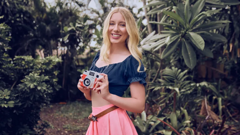 Kallie Taylor's Impressive Farmhouse Blowjob Experience