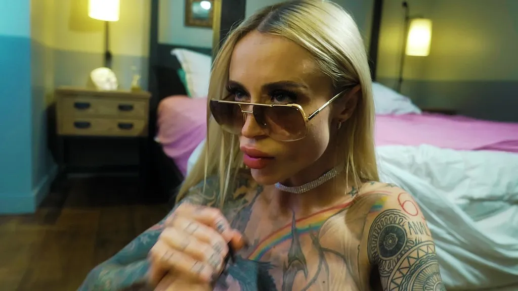 Sasha Be Art and Brad Newman in Anal Creampie & Deep Throat - HD Video