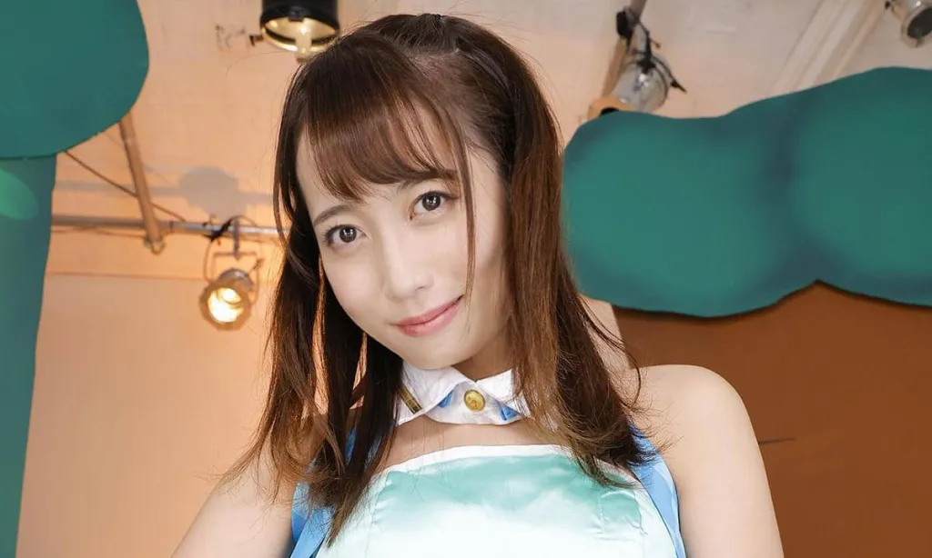 Cosplay Stockings: Close-ups of 3 Performers in 4K VR Cosplay (Solo Models)" Performers: 1. (Name 1) 2. (Name 2) 3. (Name 3)