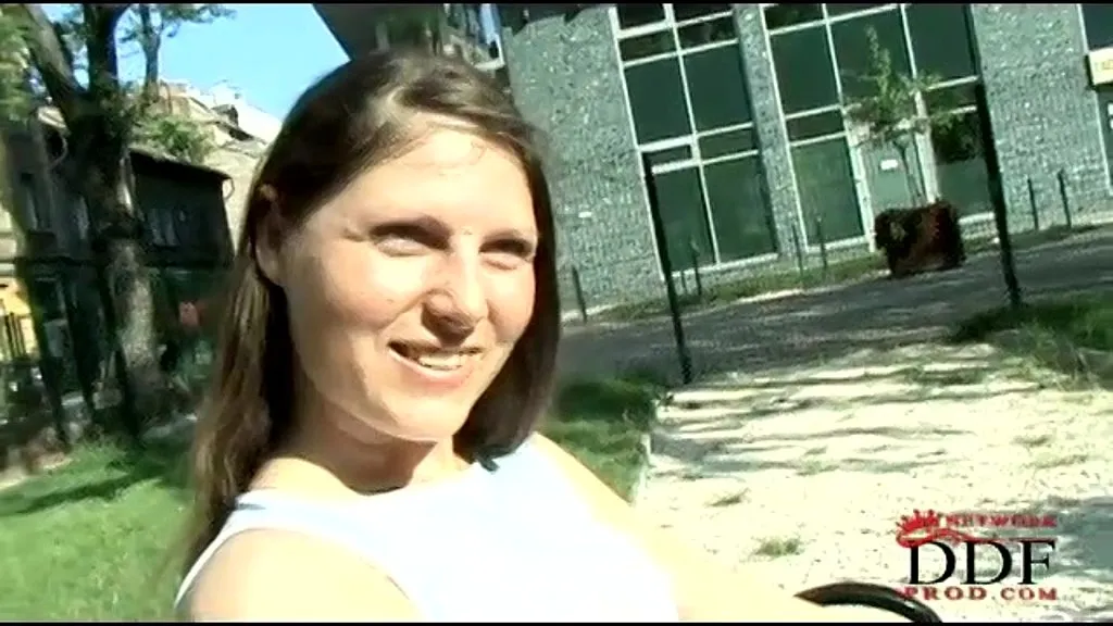Agota and Zenza Raggi - Brunette MILFs: Outdoor Cum Swallowing