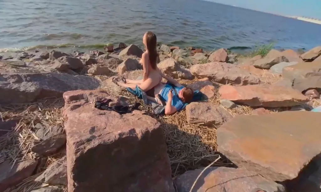 Brunette, Ukrainian, and Amateur Star in Outdoor 180° Pissing 60 FPS 3D Video