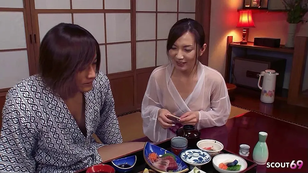 Hara Chitose & Taroshita: Japanese Squirting Rimjob & Creampie