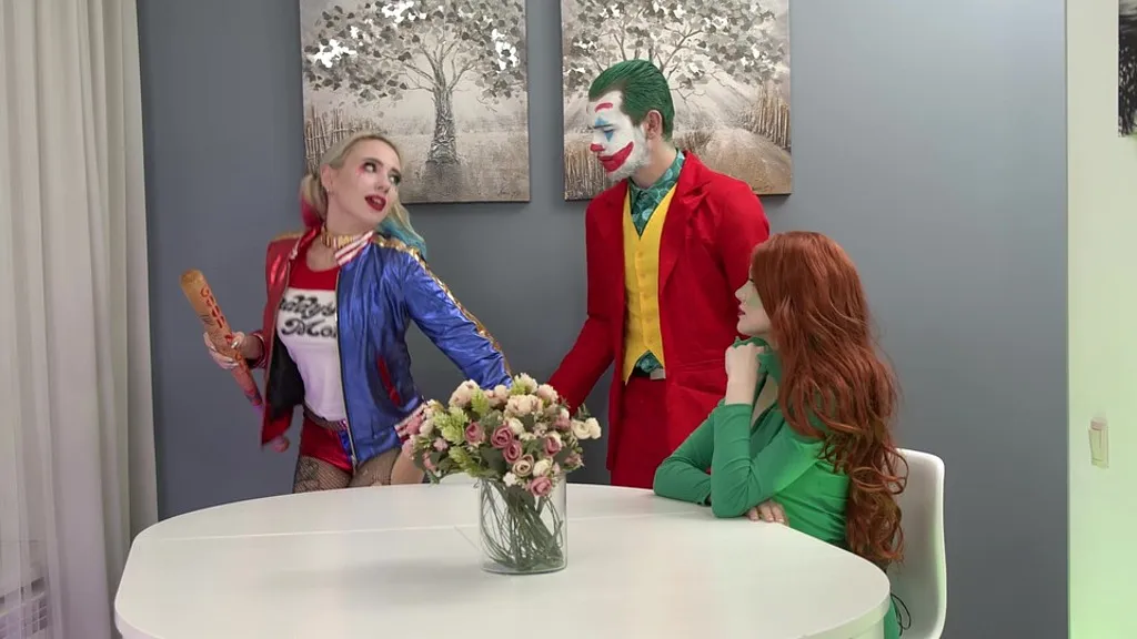 Cosplay Sex: Bella Mur, Milka,Darko Mur - Joker's Chaotic Anal & Lesbian Adventure (4K/HD)