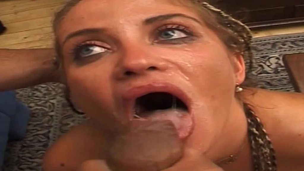 Omar Galanti, Justine Moon: Boundary-Pushing Blowjobs & Golden Shower