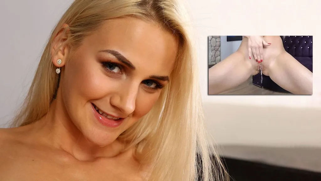 Katy Sky's Vibrator Masturbation & Peeing Session in VR