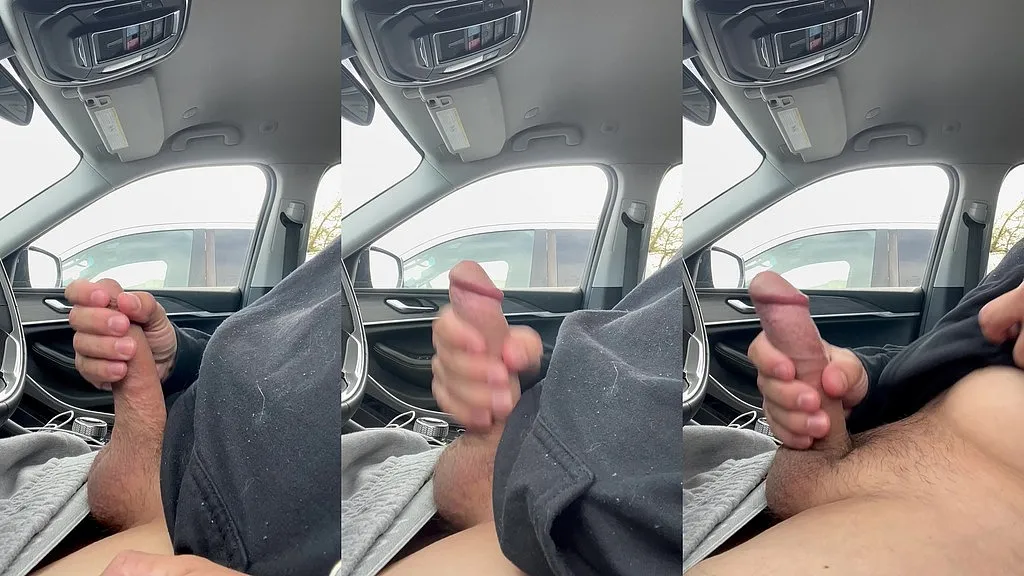 Amateur Voyeur Video: Exhibitionist Performers Flash Dick