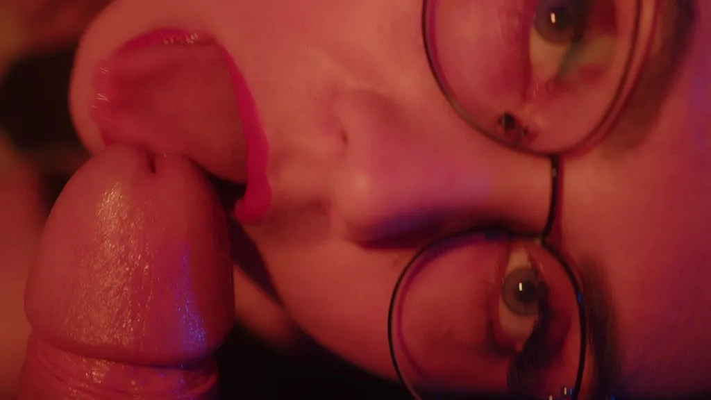 Alexa Moore and Al Lya Kinn in Intense Anal and Piss Play