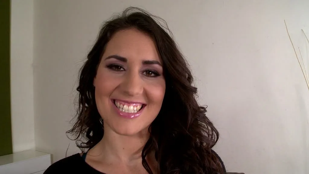 Jess West's HD British Solo Performance - DDF Network