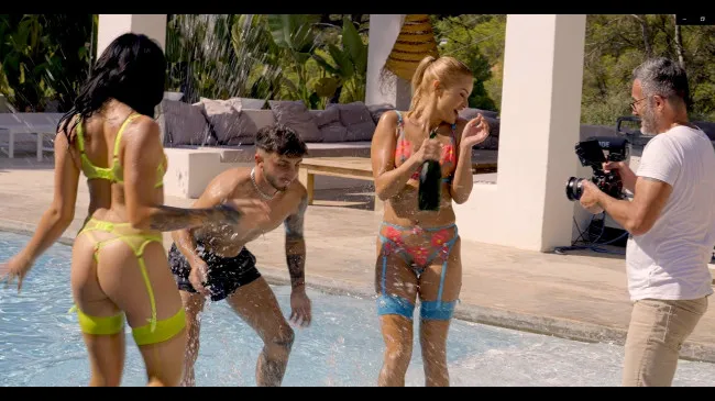 Candie Luciani, Clara Mia, Clea Gaultier - Explicit Performance (14 mins)