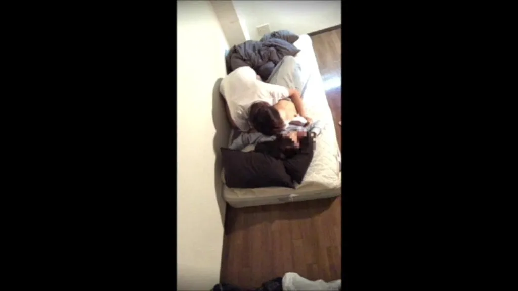 Asian Squirt Video: Cowgirl with Toy and Piss Play