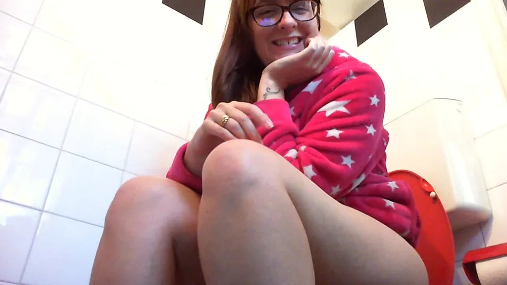 Mature Woman's Intimate Confession - HD Video