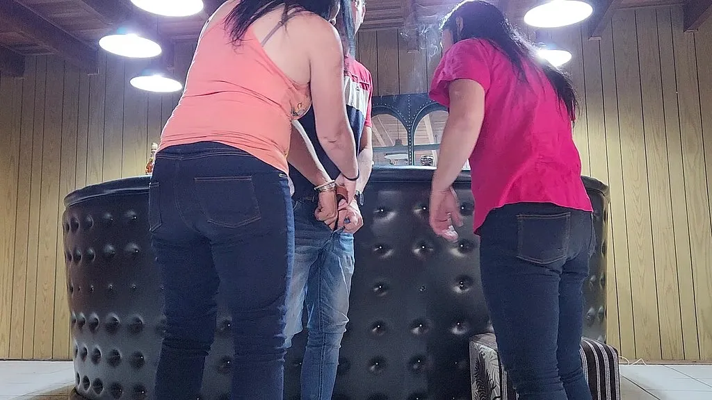 HD Bdsm Threesome: Anal & Lesbian Orgy
