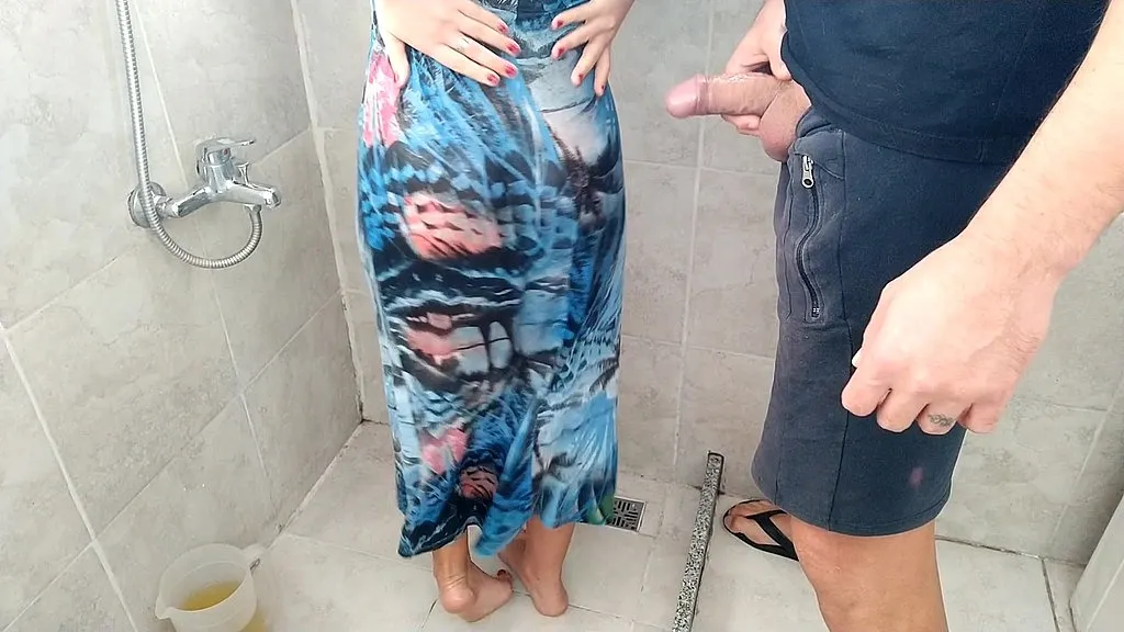 Aprilbigass and Ragnarok in HD: Latina Step Family Piss Humiliation Scene