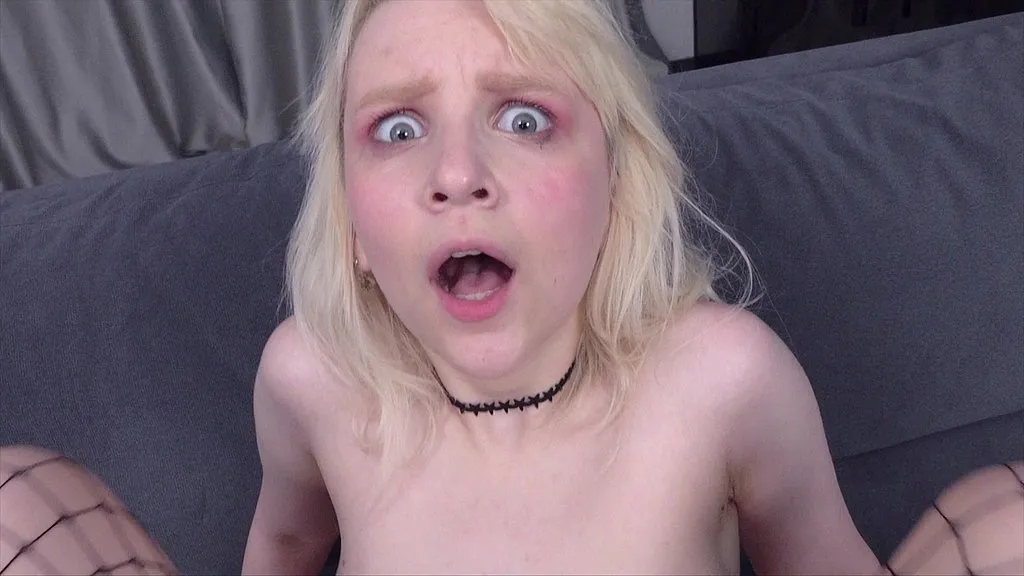 Sweetie Doll and Xxx Stive: Blonde Teen's First Anal - Deep Throat, Squirt, Rough Sex (HD)