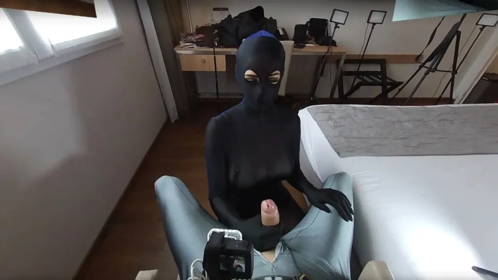 Nora Fox's Anal & BlowjobSession in VR
