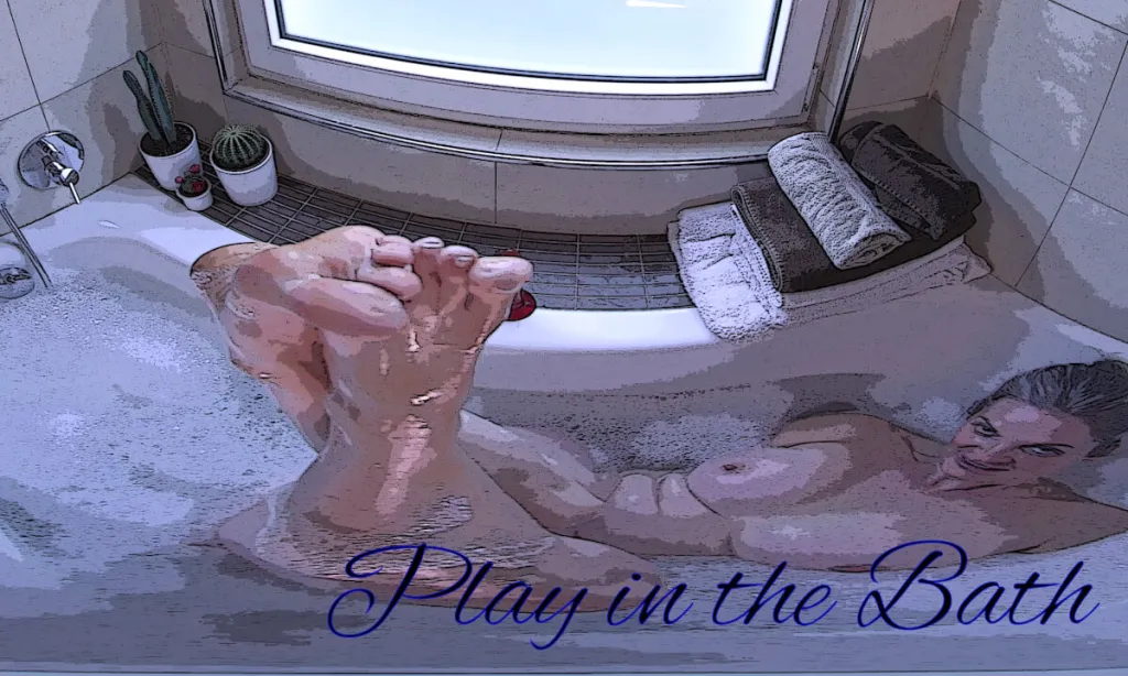 MILF performers: Blonde, Mature - 180° 4K Video: Blonde MILF's Bath Play