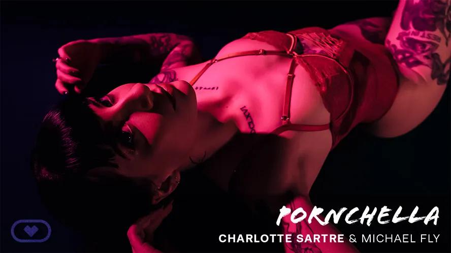 Charlotte Sartre's Comfortable Anal Performance in VR