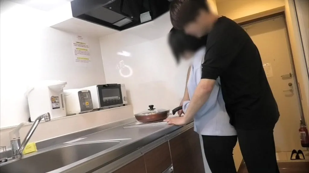 Momoka and Nono's Asian Squirt and Piss Session