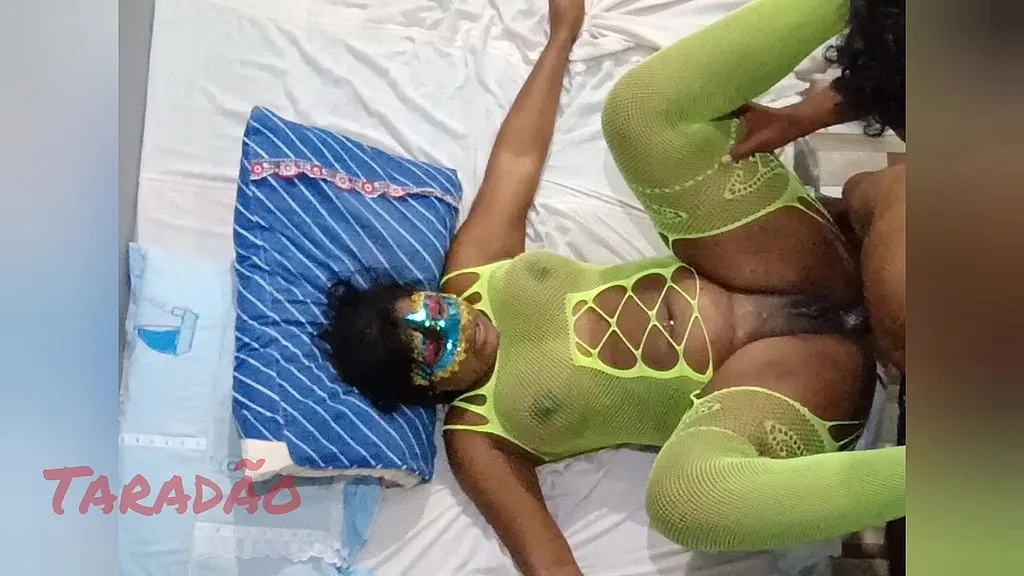HD: Carnaval 2025 - Huge Ass Blowjob by [Performer 1], [Performer 2], [Performer 3]