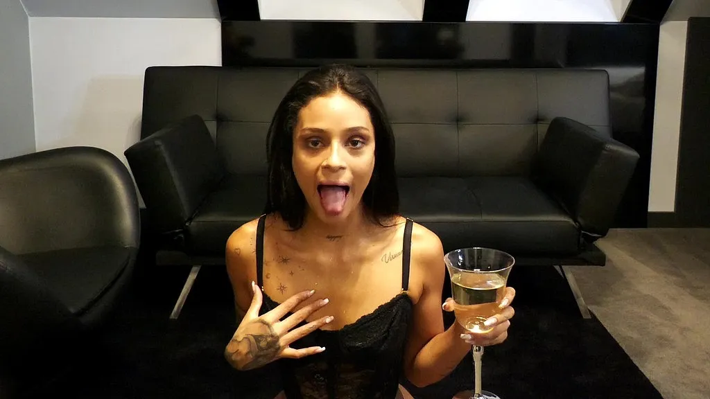 Breiny Zoe & RealMan: Deep Throat, Piss Drinking, Rimming
