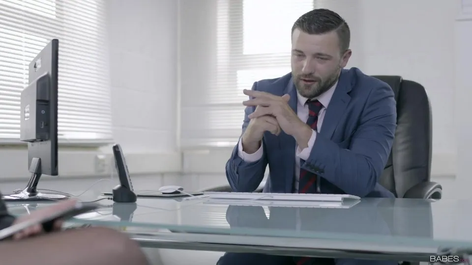 Sienna Day and Max Deeds: Office Sex with Tattoos and Natural Tits