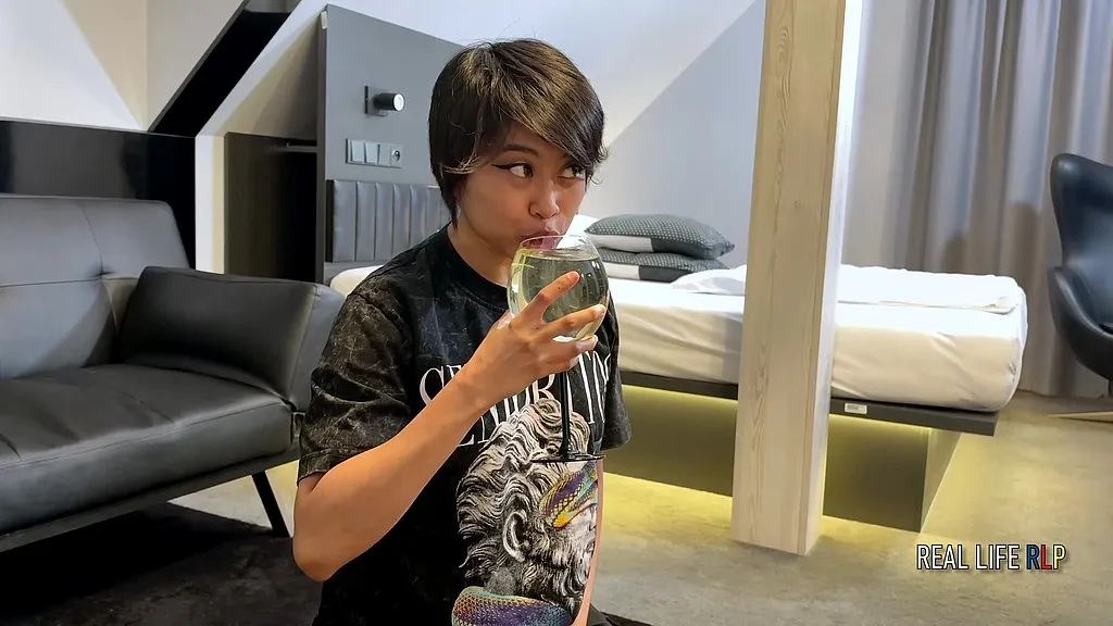 Piss Drinking: Salome Salvi in Real Life Porno Episode 102 (HD)