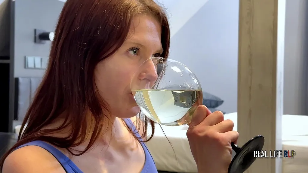 First-Time Pee Drinking: Amateur Clips