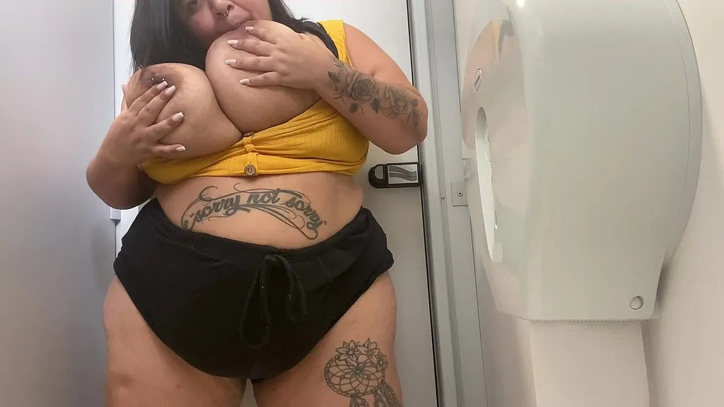 HD Big Natural Tits Solo Beth Performs Anal Solo Masturbation in Bathroom