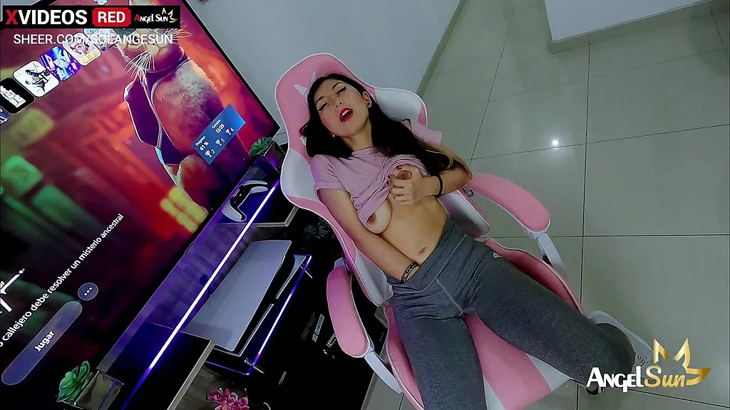 Asian Amateur Squirts in HD