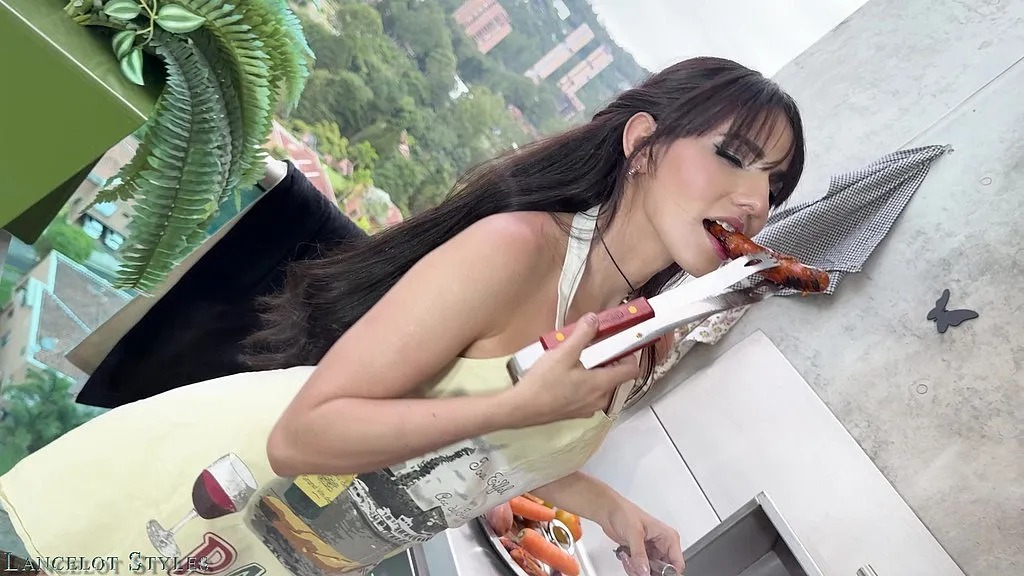 Isabella Uzcategui, Natasha Teen & Clay Ch - Intense Double Anal Penetration (HD)