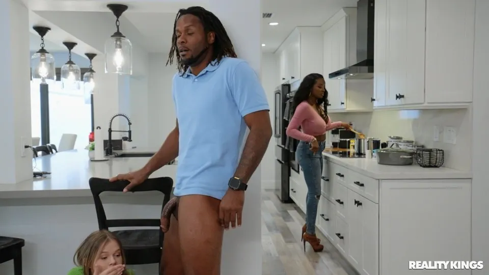Coco Lovelock, Naomi Foxx, Jay Bangher - Blowjob POV in the Kitchen
