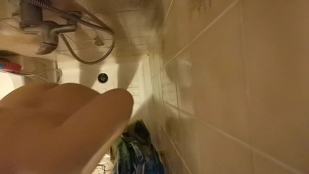 Italian Milf Nicoletta Embassi's Shower and Piss Session