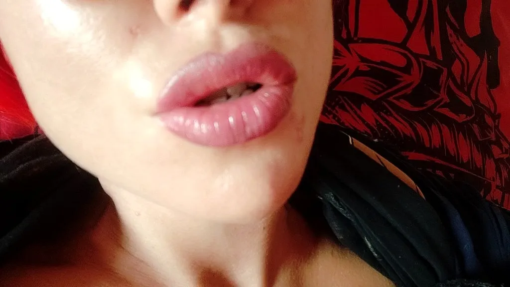 MILF's Intense Solo Squirt Session - HD Close-ups