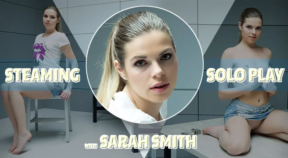 Sarah Smith's Solo Fingering Striptease in HD