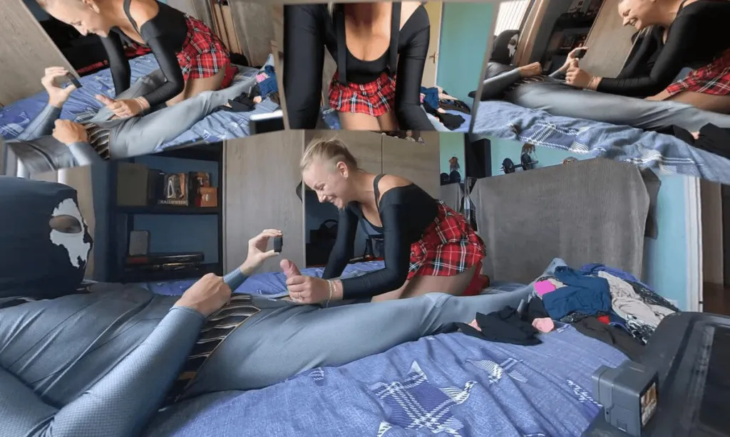 Cosplay with Natacha Guapa - Blonde 180° VR Video