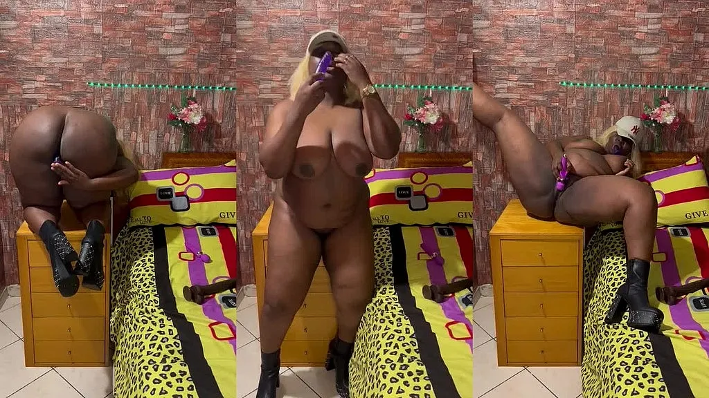 Lesbian New Only Women: Homemade Tight Pussy - Performers' Names Here" Replace "Performers' Names Here" with the names of the three most relevant performers based on the video's structured content.