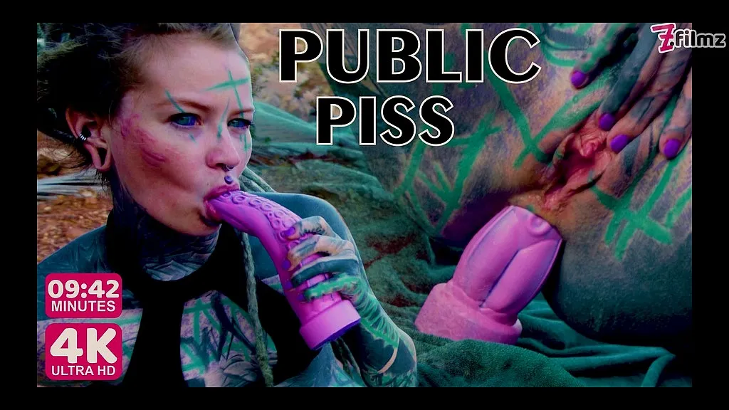 Anuskatzz's Anal Squirt Show: Heavy Tattoos & Prolapse Play