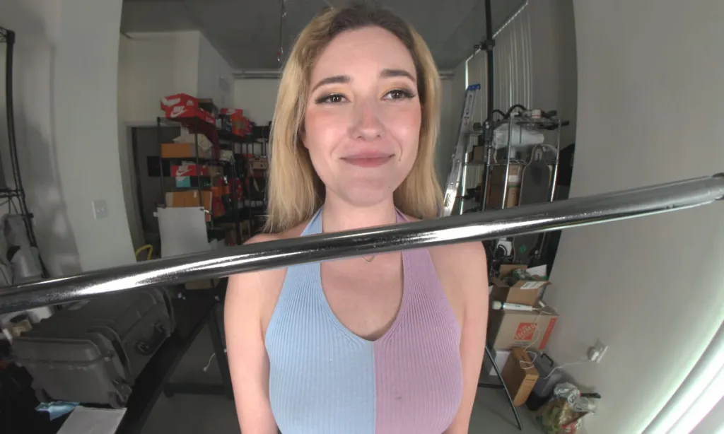 Katie Kinz in 3D Fisheye 5K VR Video (60 FPS)
