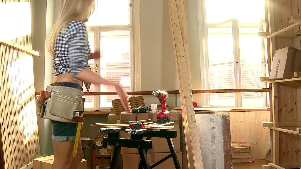 Andrea Francis & Pete Longhorn - Blonde Construction Worker's Deepthroat Surprise (HD)