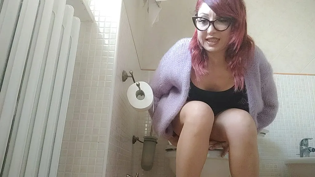MILF Performers: Mature Woman, Amateur, Solo Girl - HD POV Anal Video