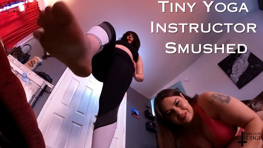 Fetish Yoga: Sydney Screams & Jane Judge Crush Smallintruder