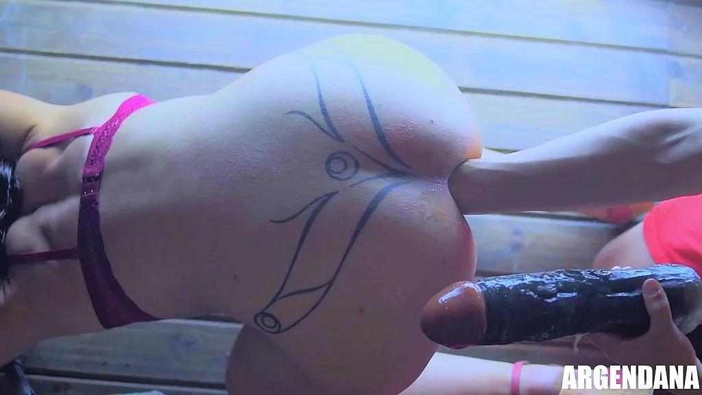 Argendana and Analmaster's Intense BDSM: Huge Toy and Big Ass Gape