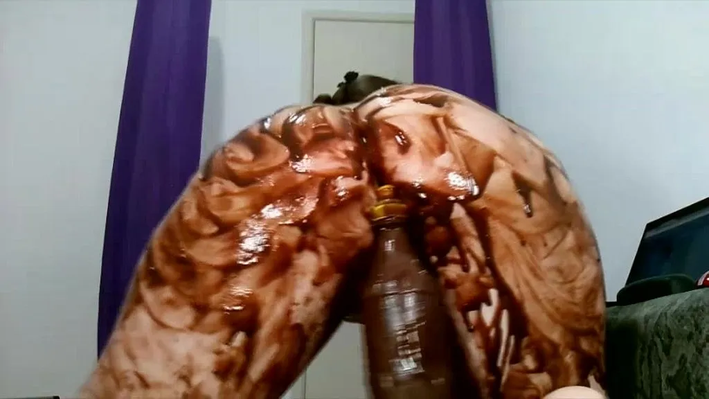 Carol Squirter's Rough Anal Gape Video: Deep Anal Sex and Circular Gape with Chocolate Playtime