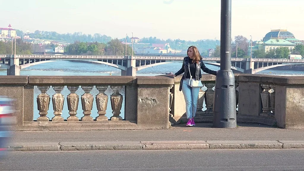 Mia Brown's Daring Pee on Prague Bridge