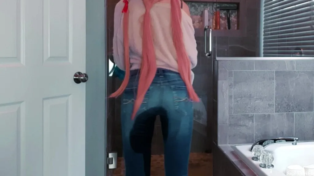 SageEldritch in Cosplay as Yuno Gasai: Blue Jeans Pissing Scene
